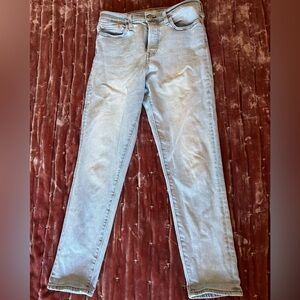 Levi's Women's Wedgie Icon Fit Jeans